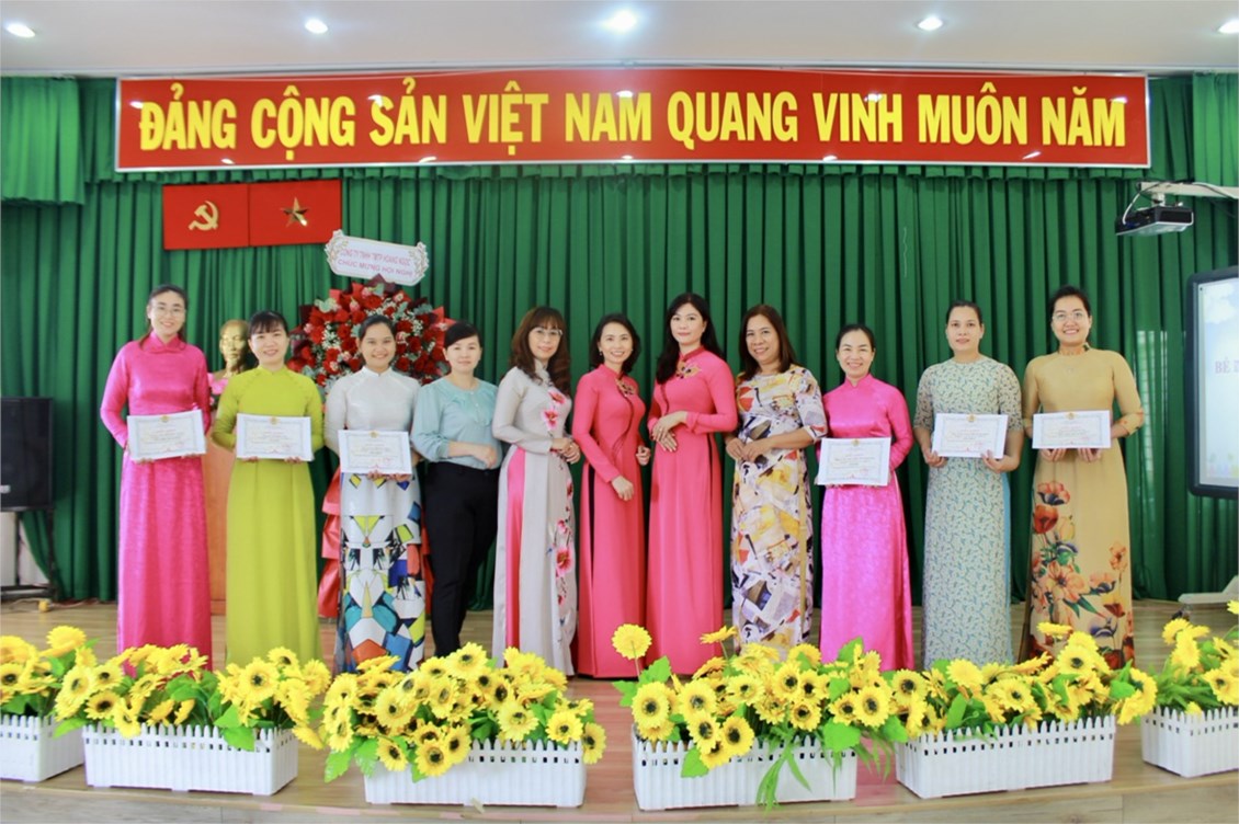 Nhấn vào ảnh để phóng to