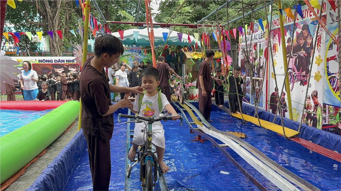 Nhấn vào ảnh để phóng to